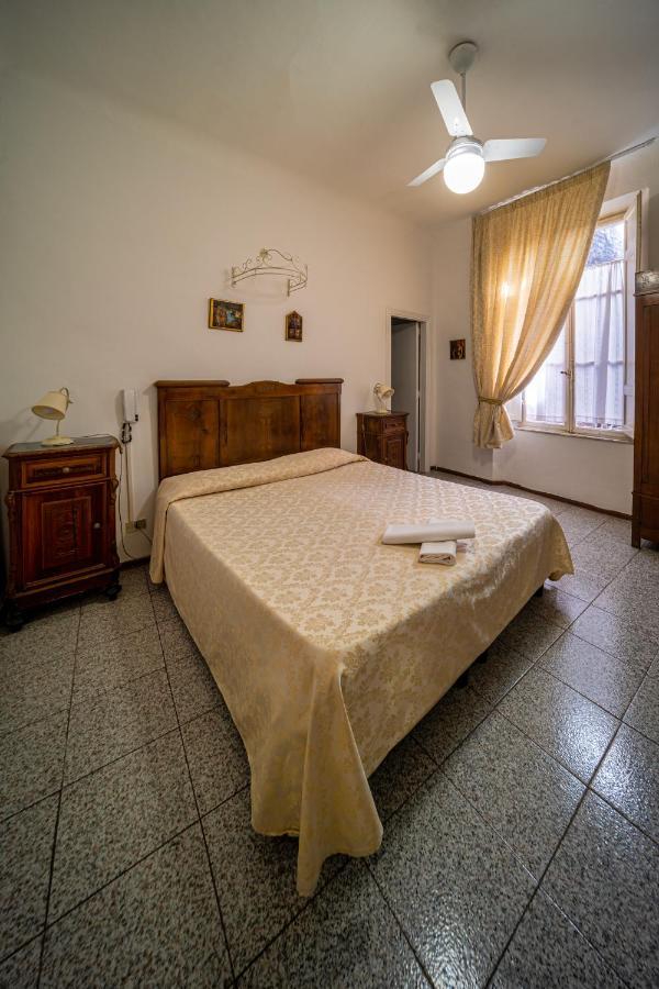 Albergo Tre Donzelle Siena Exterior photo